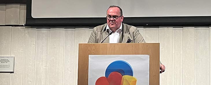 Clemens Baumgärtner stellte am 28.07.2023 die Neuheiten zum Oktoberfest 2023 vor im Münchner Stadtmuseum (©Foto: Martin Schmitz)